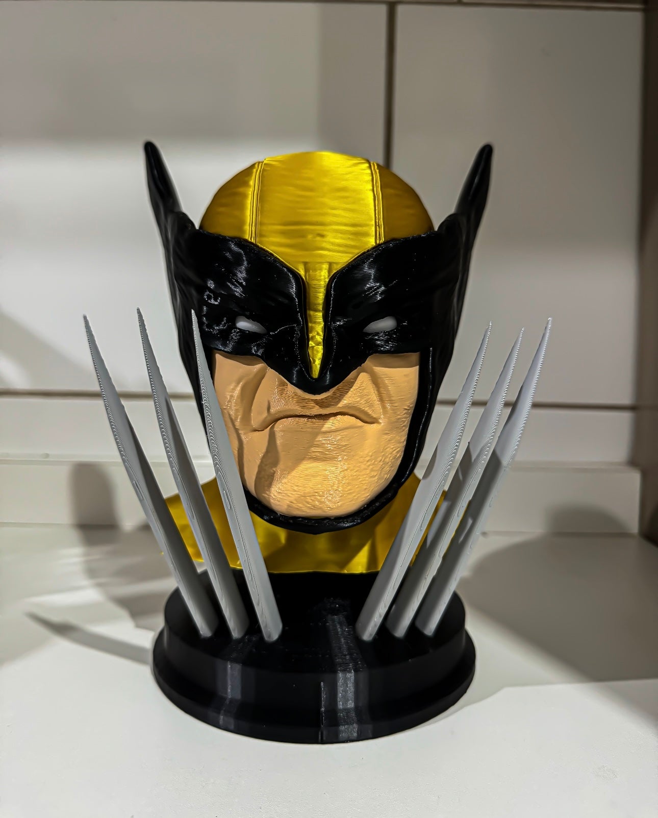Busto do Wolverine: Enfeite e Suporte para Fones Gamer