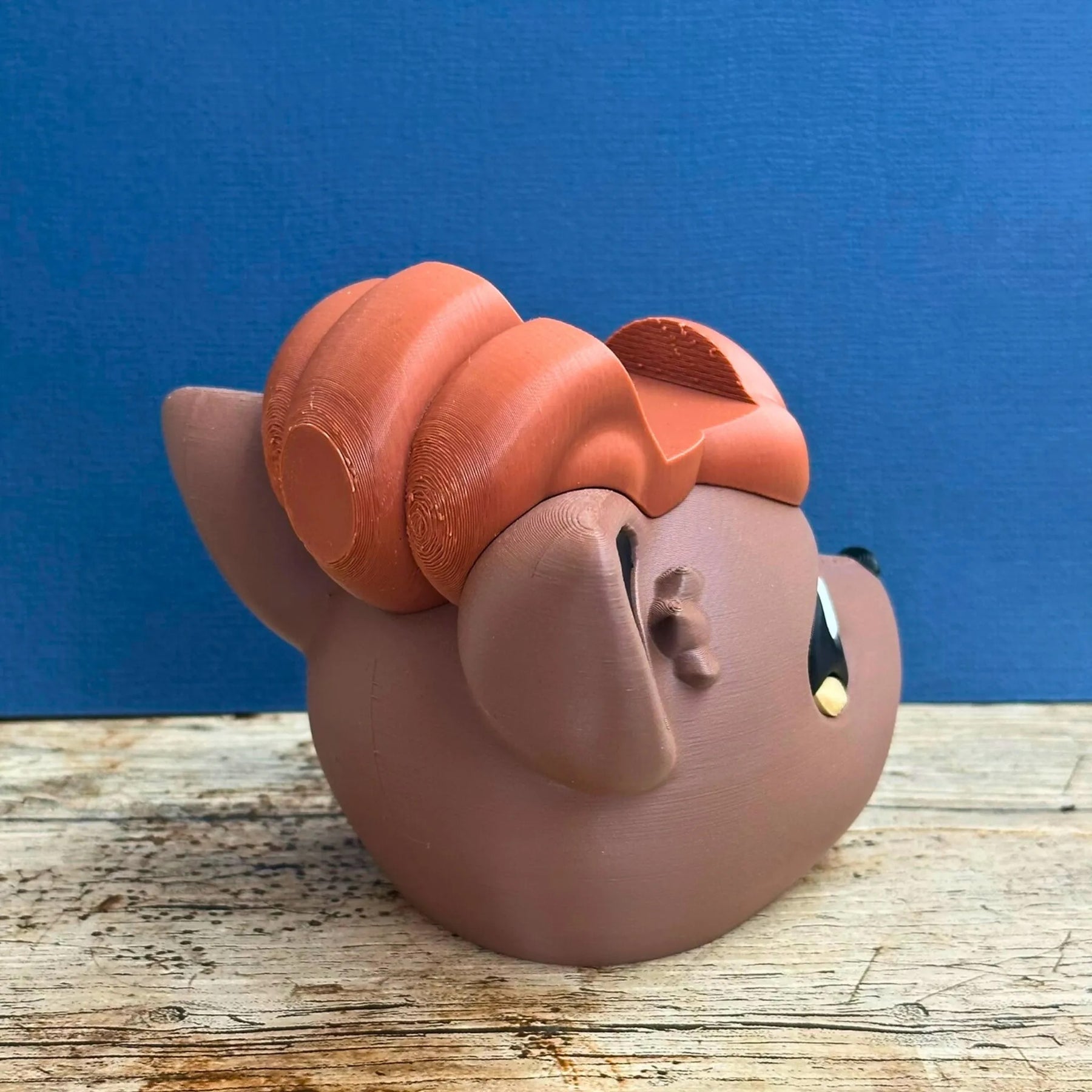 Suporte de Controle Vulpix – Organize com Estilo e Toque Pokémon em 3D!