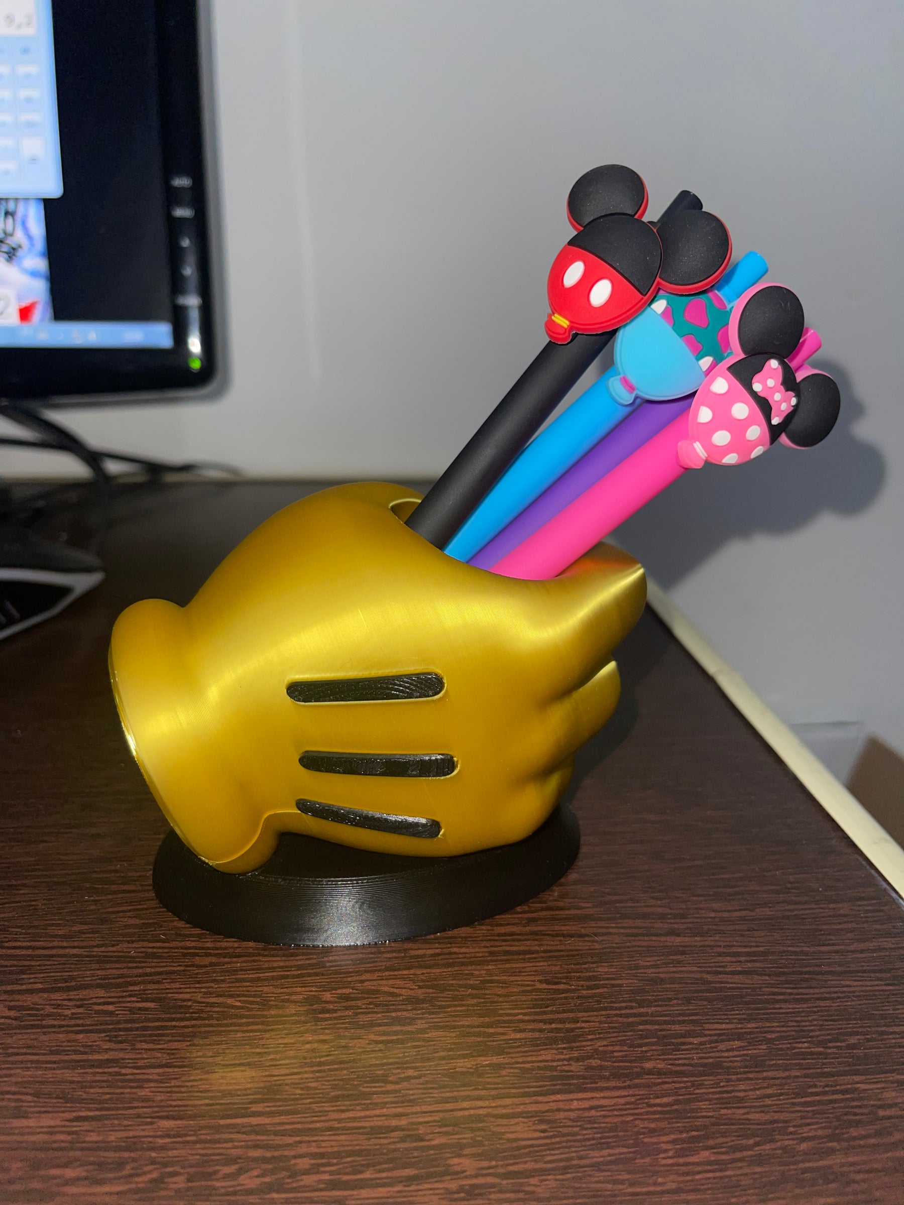 Porta Canetas Luva do Mickey
