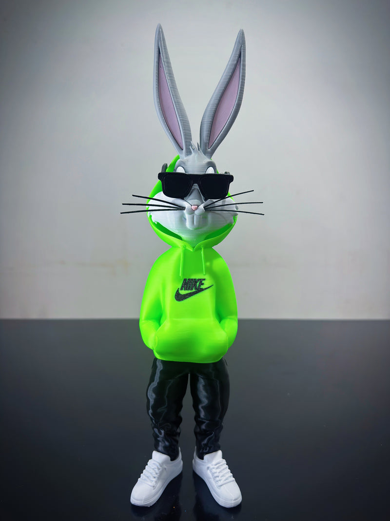 Pernalonga Urban 3D – Boneco 30cm com Blusa Nike
