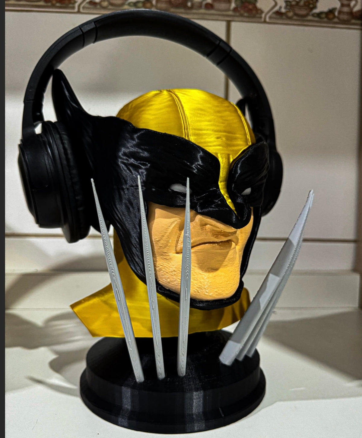 Busto do Wolverine: Enfeite e Suporte para Fones Gamer