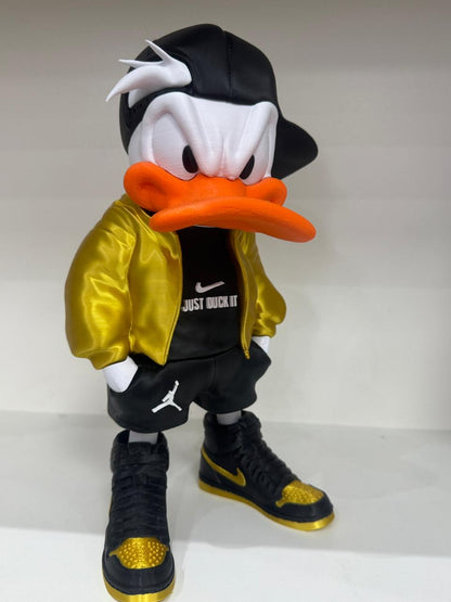 Pato Donald Estilo Street – Roupa e Boné Nike