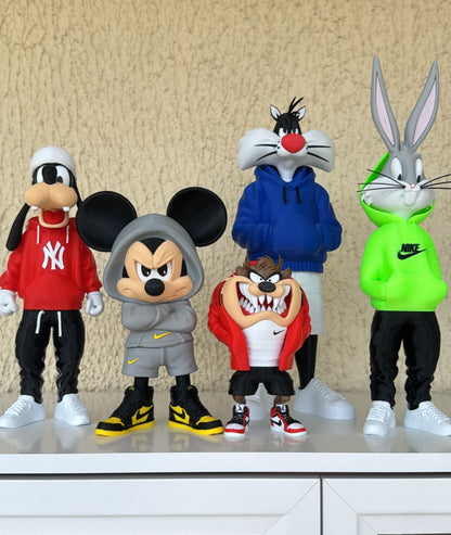 Pernalonga Urban 3D – Boneco 35cm com Blusa Nike