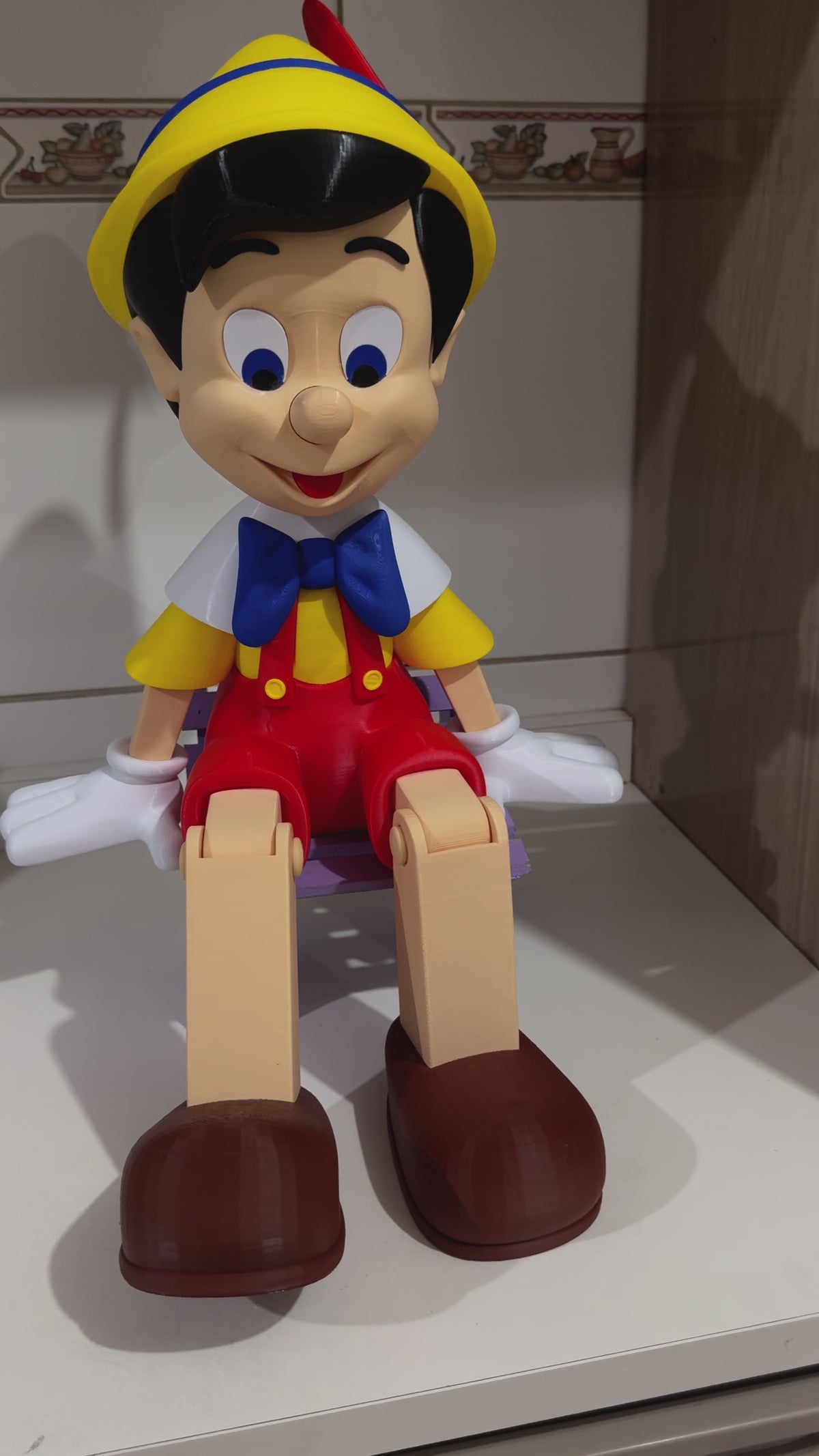 Pinóquio 3D de 55cm: A Magia em Escultura Realista para Sua Decoração!